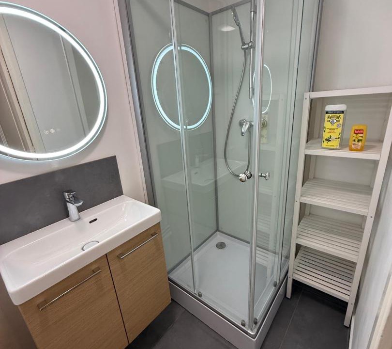 Photo of Bathroom in Noiretable