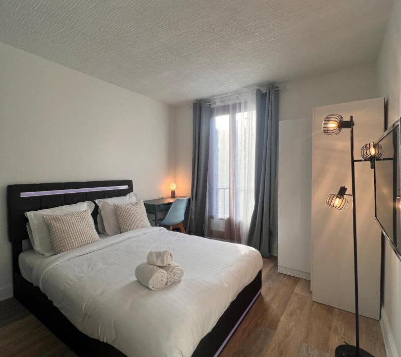 Photo of Bedroom in Choisy-le-Roi