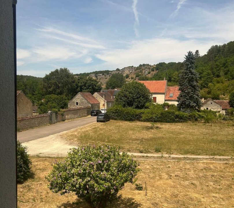 Photo of Others in Saint-More