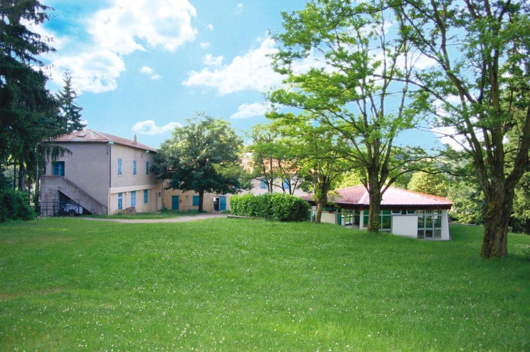 Photo of Others in Les Sauvages