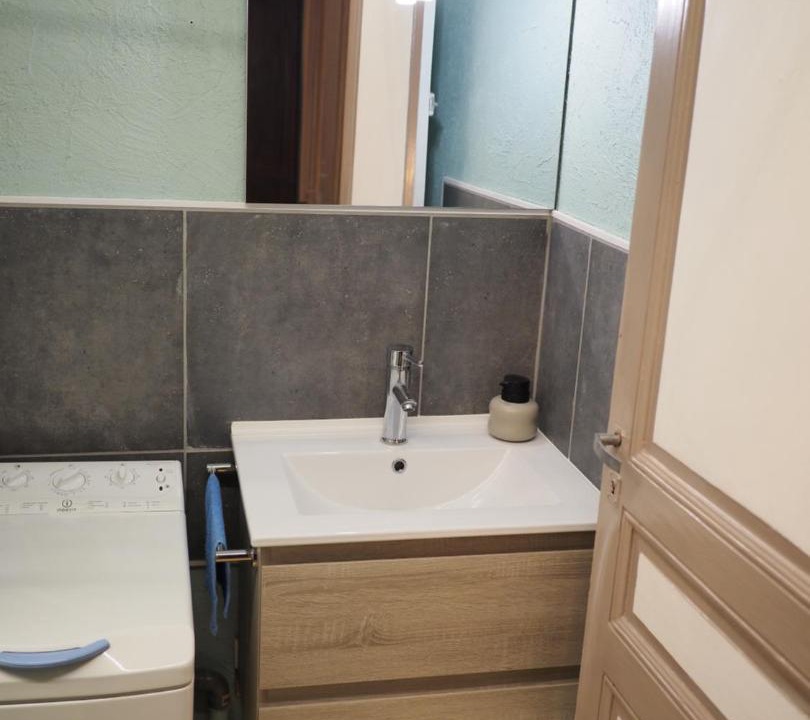 Photo of Bathroom in Annonay