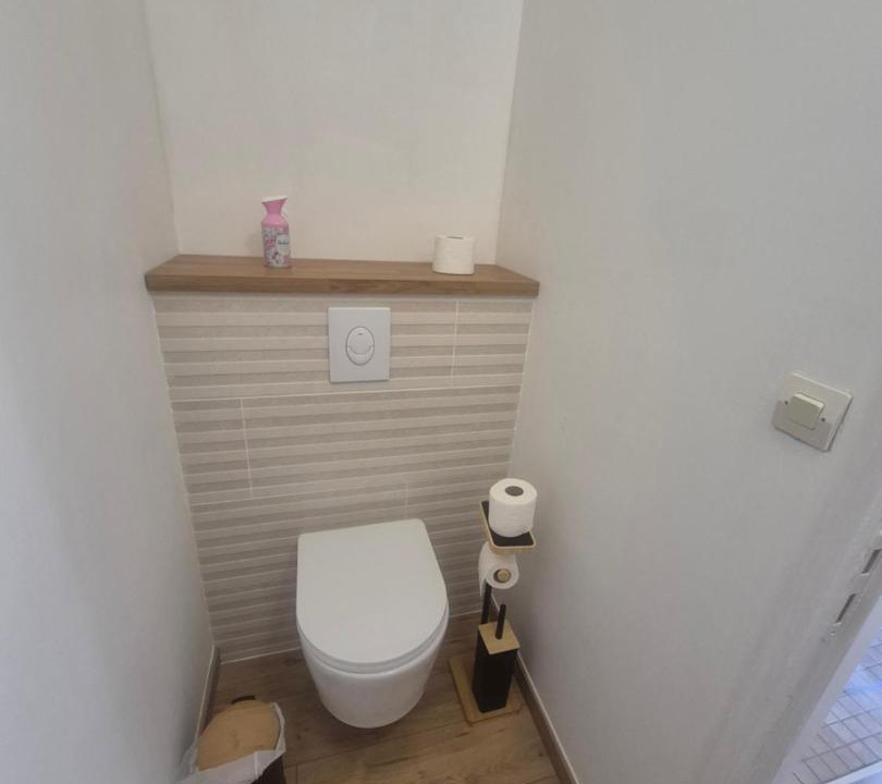 Photo of Bathroom in Saint-Maur
