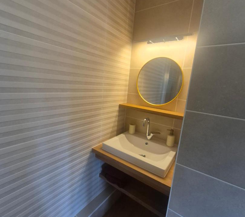 Photo of Bathroom in Saint-Maur