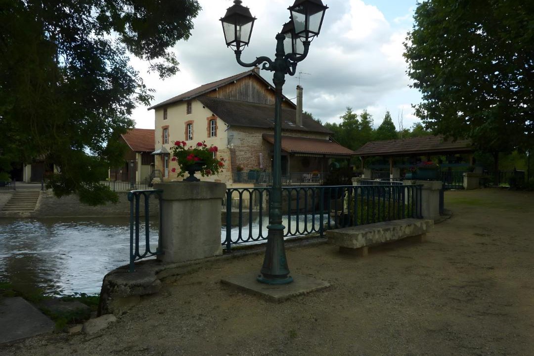 Photo of Others in Lescheroux