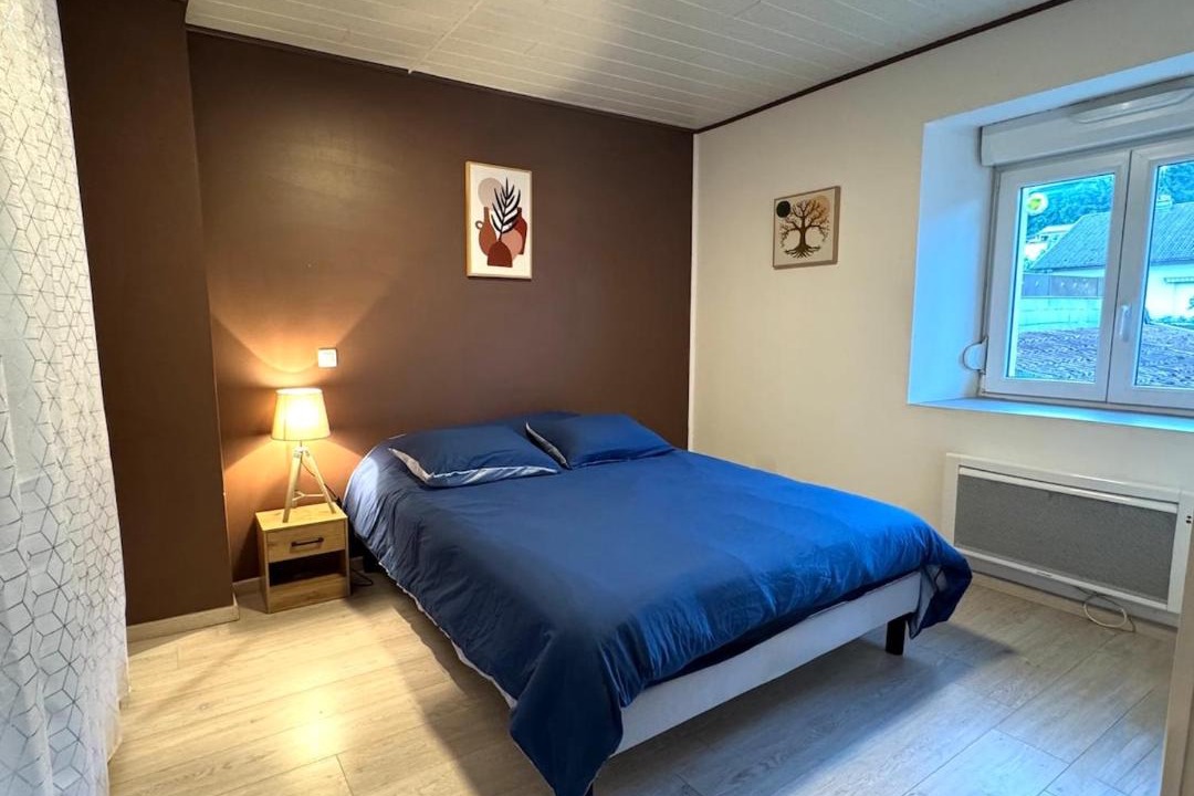 Photo of Bedroom in Pont-de-Roide-Vermondans