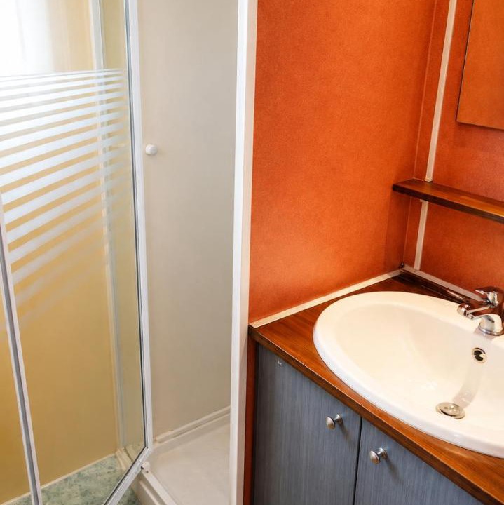 Photo of Bathroom in Saint-Usage