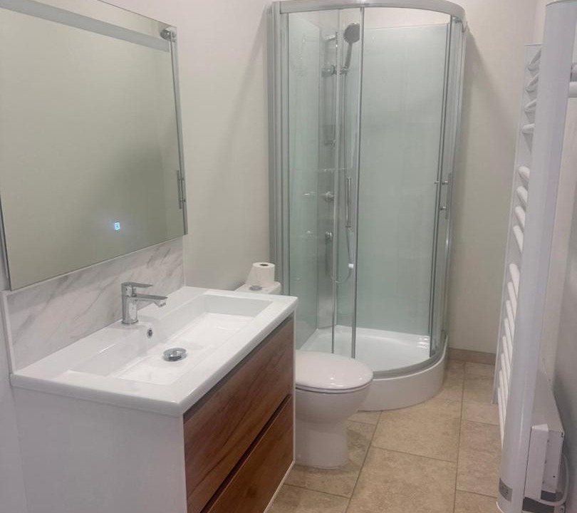 Photo of Bathroom in Fours