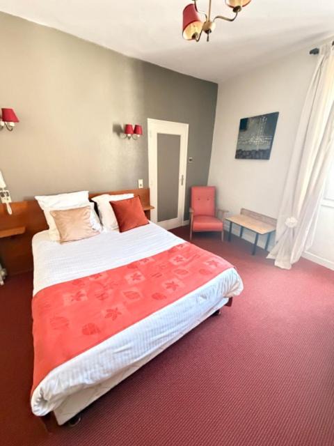 Photo of Bedroom in Poligny