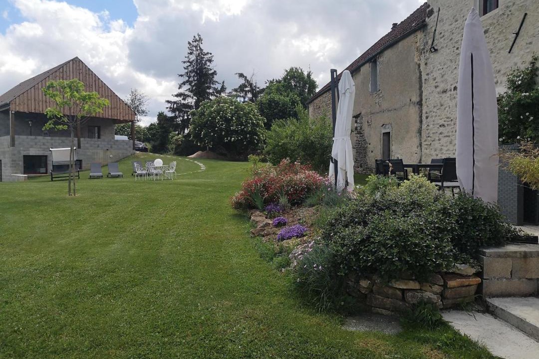 Photo of Others in Montillot