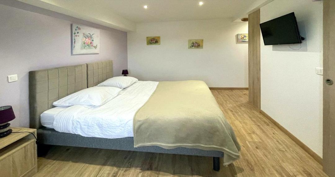 Photo of Bedroom in Montillot