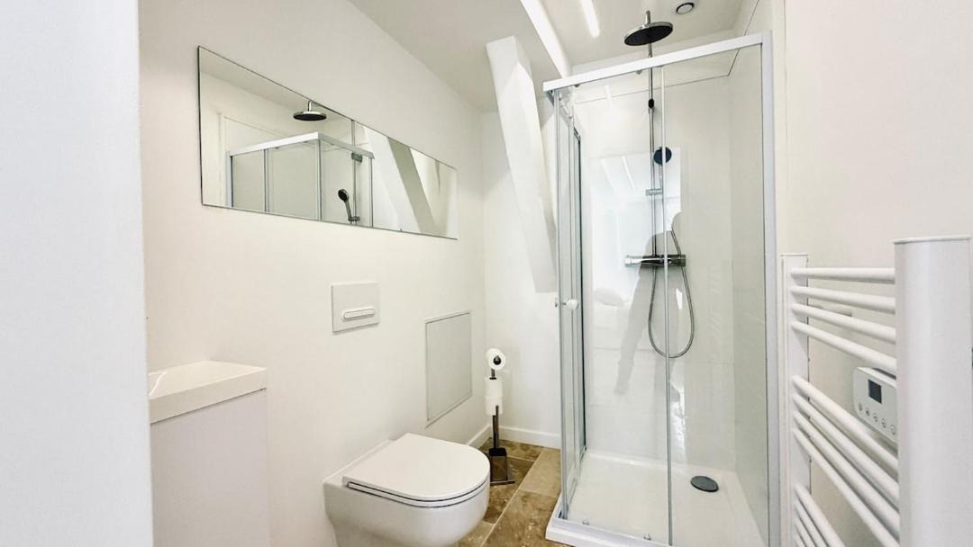 Photo of Bathroom in Avallon
