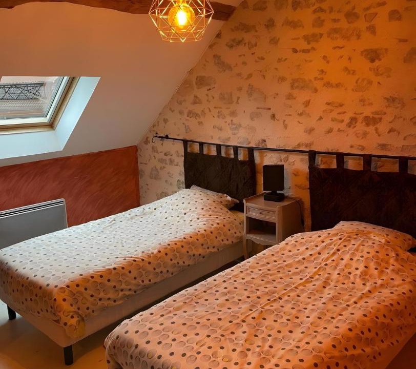 Photo of Bedroom in Avallon