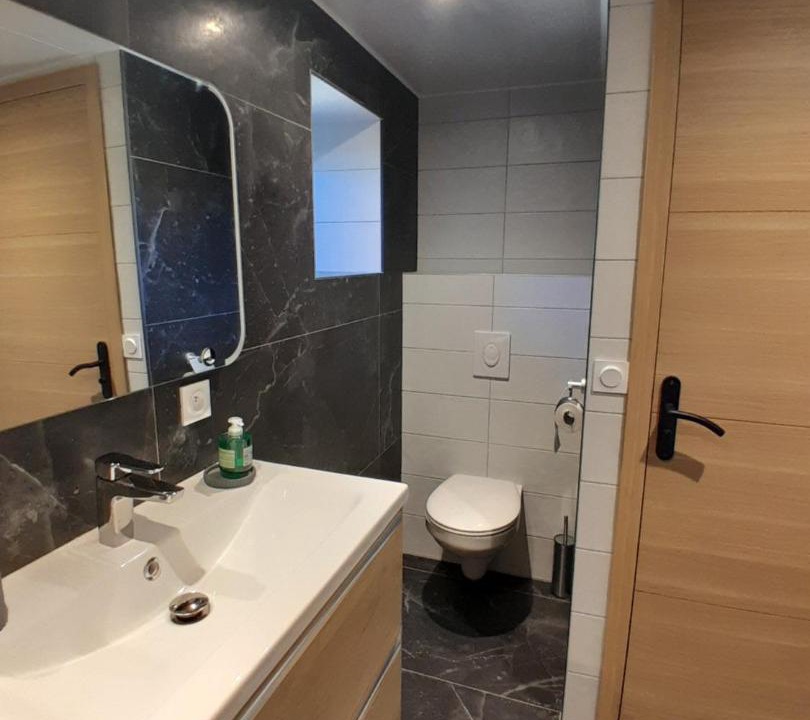 Photo of Bathroom in Gilhoc-sur-Ormeze
