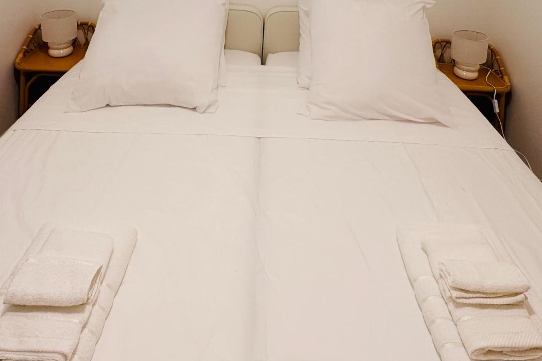 Photo of Bedroom in Crest
