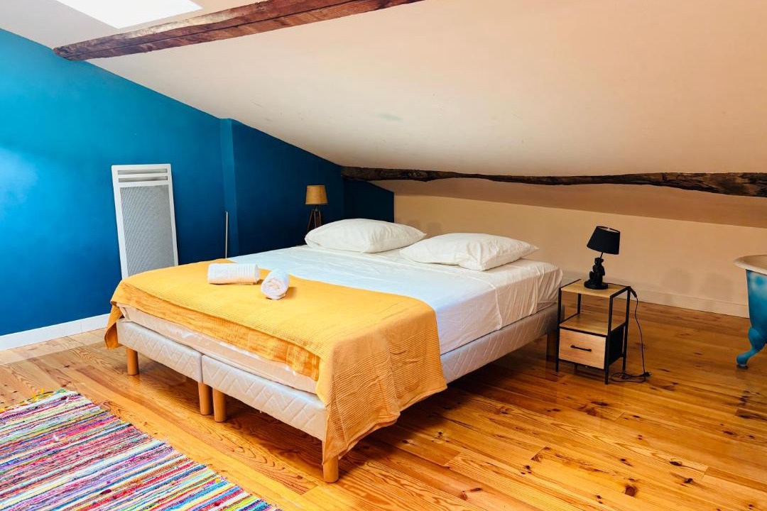 Photo of Bedroom in Crest