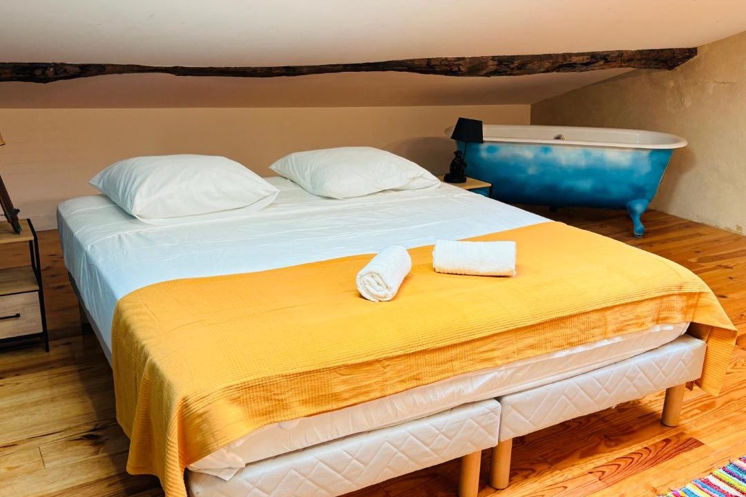 Photo of Bedroom in Crest