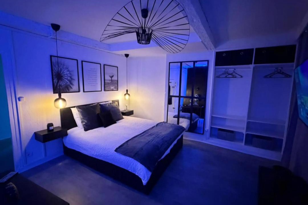 Photo of Bedroom in Issoire