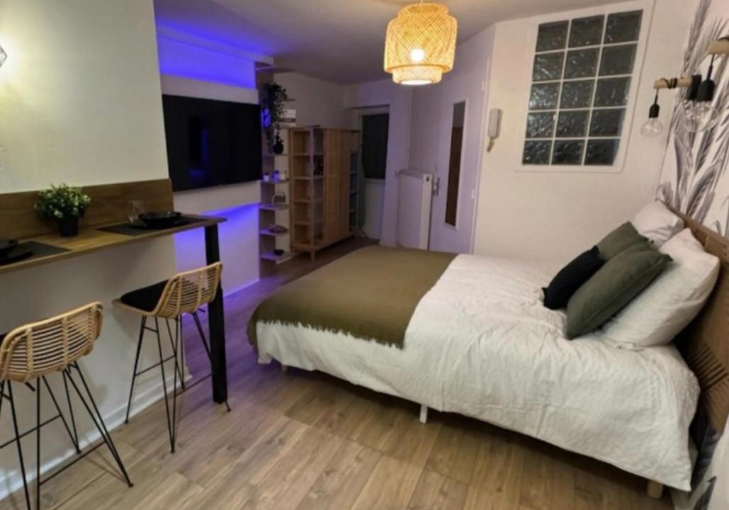 Photo of Bedroom in Issoire