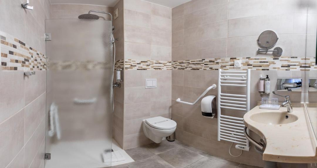 Photo of Bathroom in Grignan