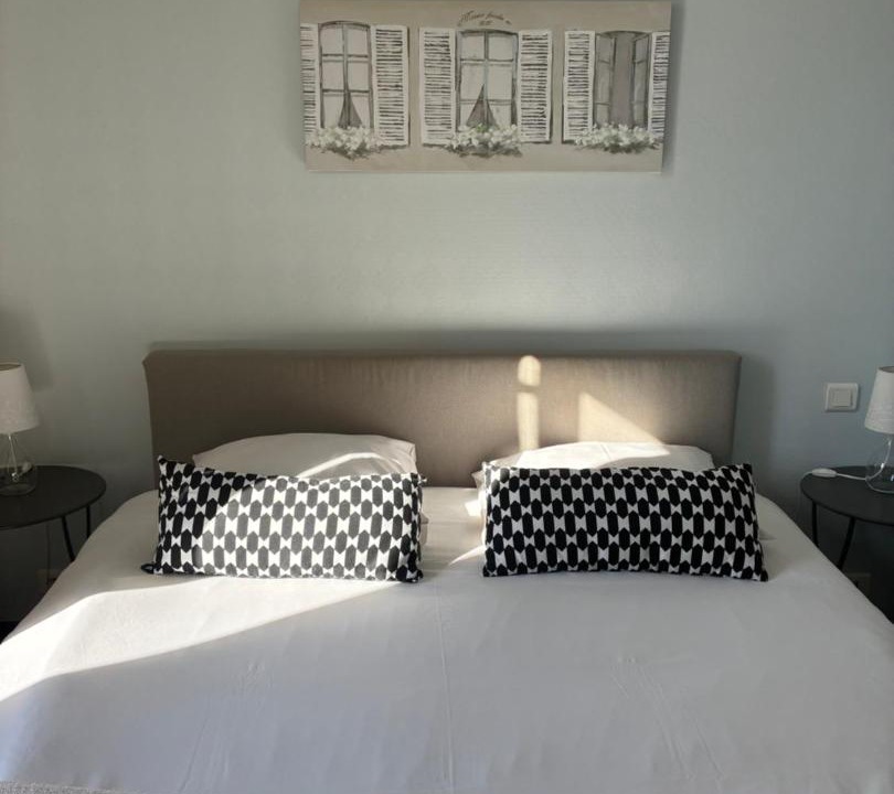 Photo of Bedroom in Druyes-les-Belles-Fontaines