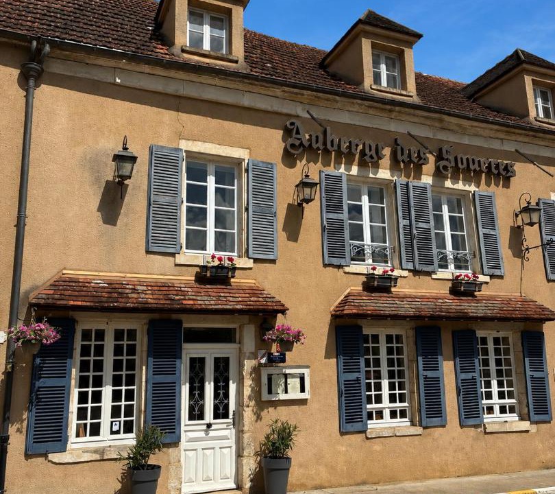 Photo of Others in Druyes-les-Belles-Fontaines