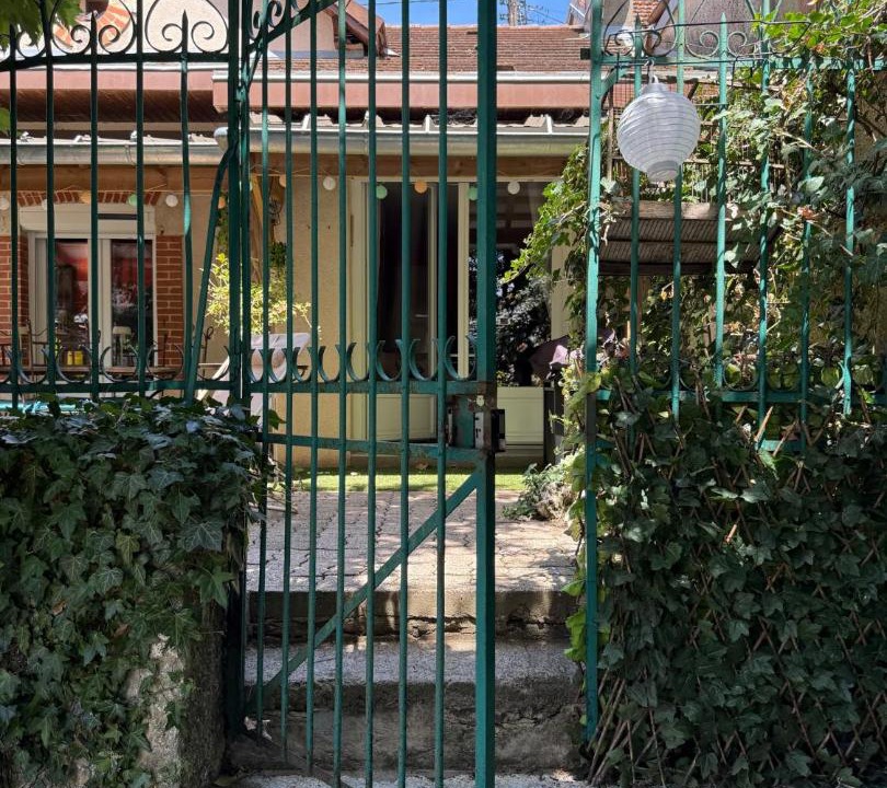 Photo of Others in Scey-sur-Saone-et-Saint-Albin