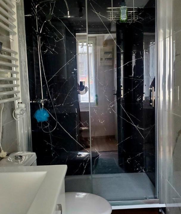 Photo of Bathroom in Chateau-Chinon