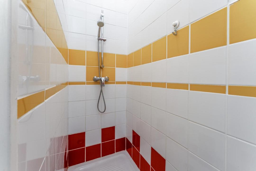 Photo of Bathroom in Entrechaux
