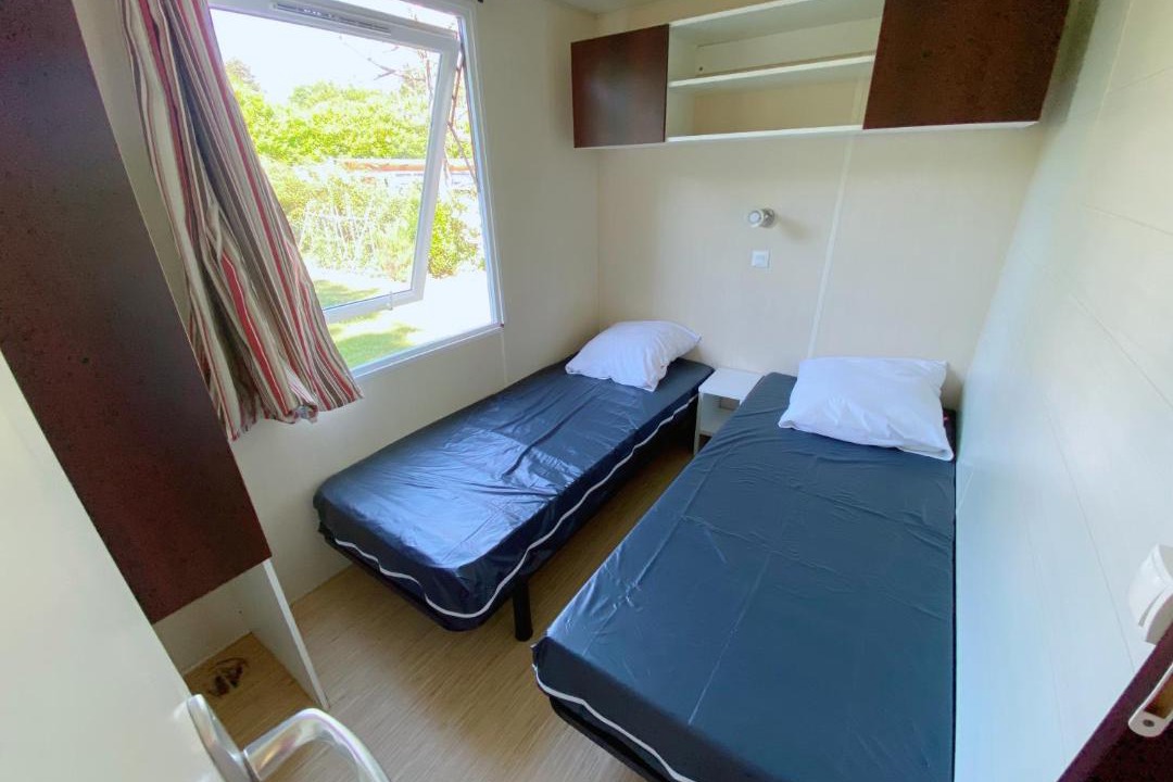 Photo of Bedroom in Manthes