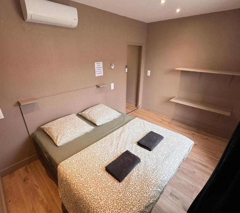 Photo of Bedroom in Dompierre-sur-Besbre