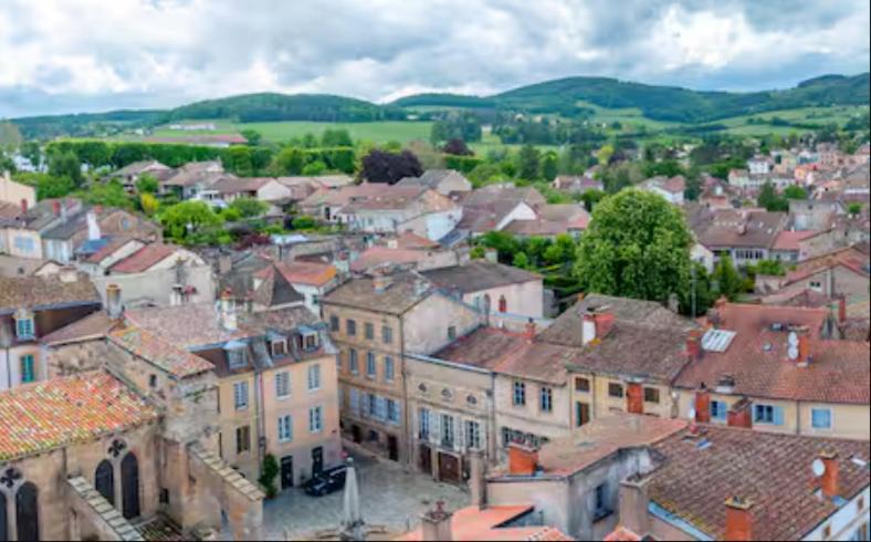 Photo of Buildings in Charnay-les-Macon