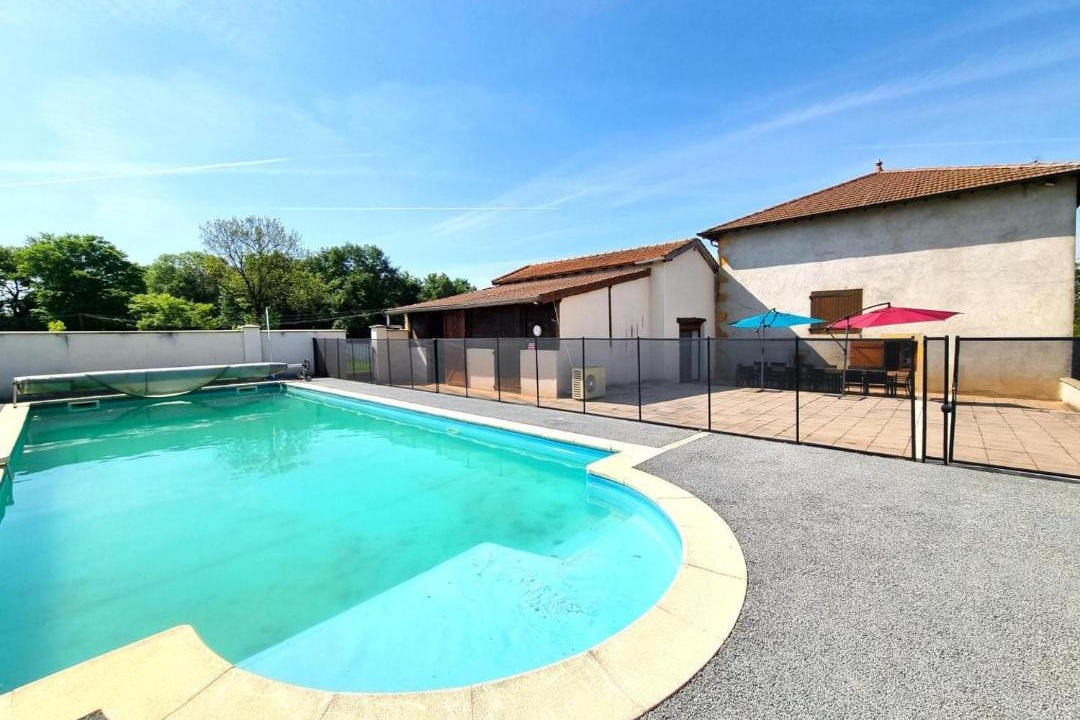 Photo of Others in Saint-Hilaire-sous-Charlieu