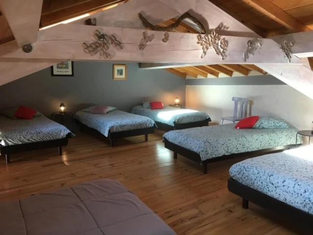 Photo of Bedroom in Plats