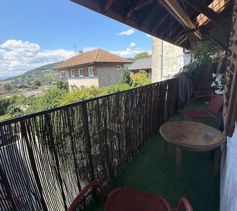 Photo of Patio Balcony in Viuz-en-Sallaz