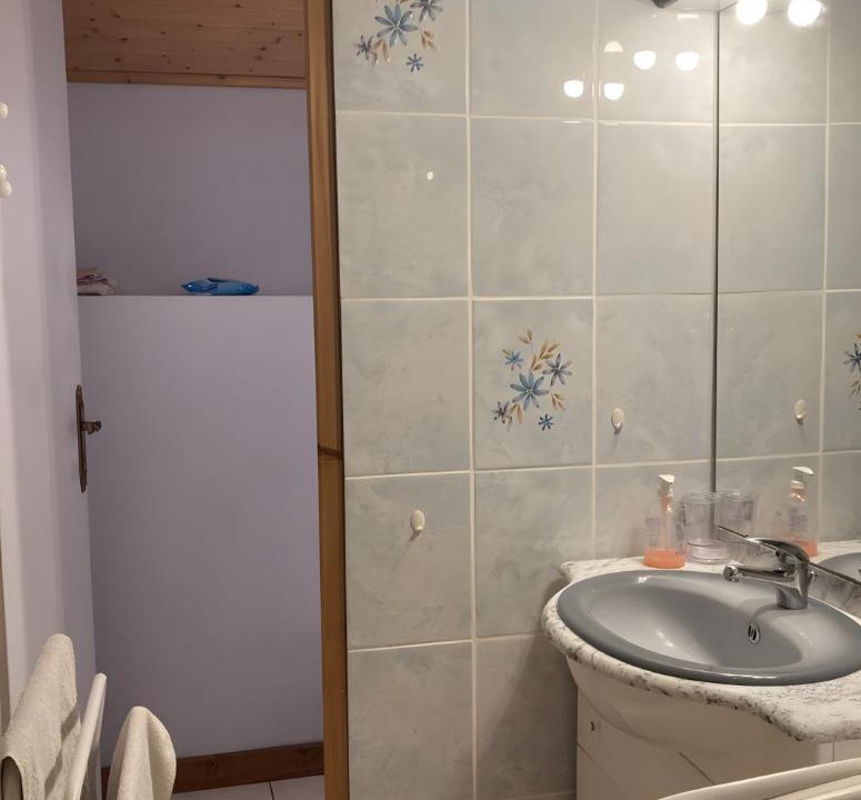 Photo of Bathroom in Vertamboz