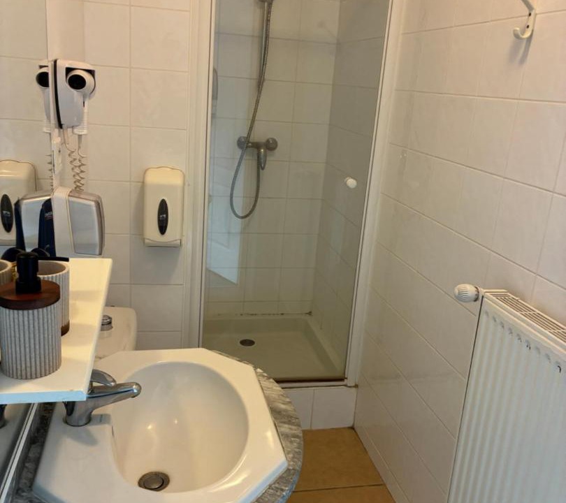 Photo of Bathroom in Cluny
