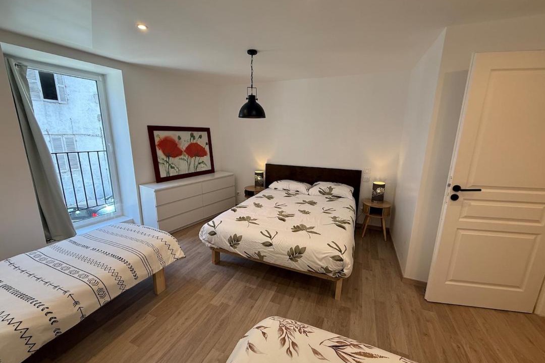 Photo of Bedroom in Orgelet