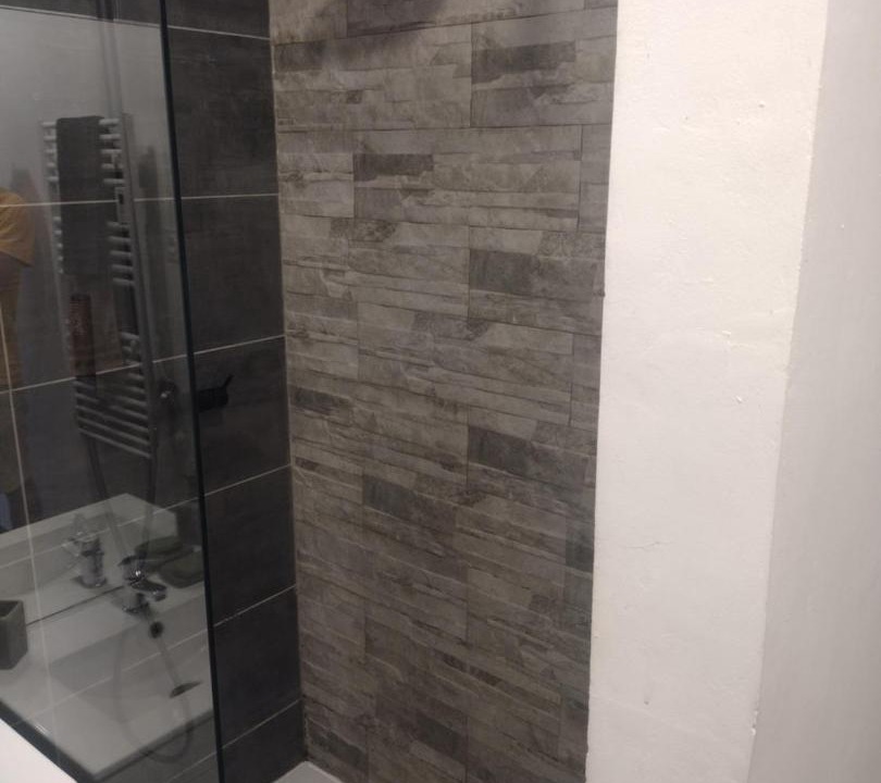 Photo of Bathroom in Flace