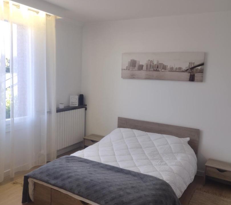 Photo of Bedroom in Flace