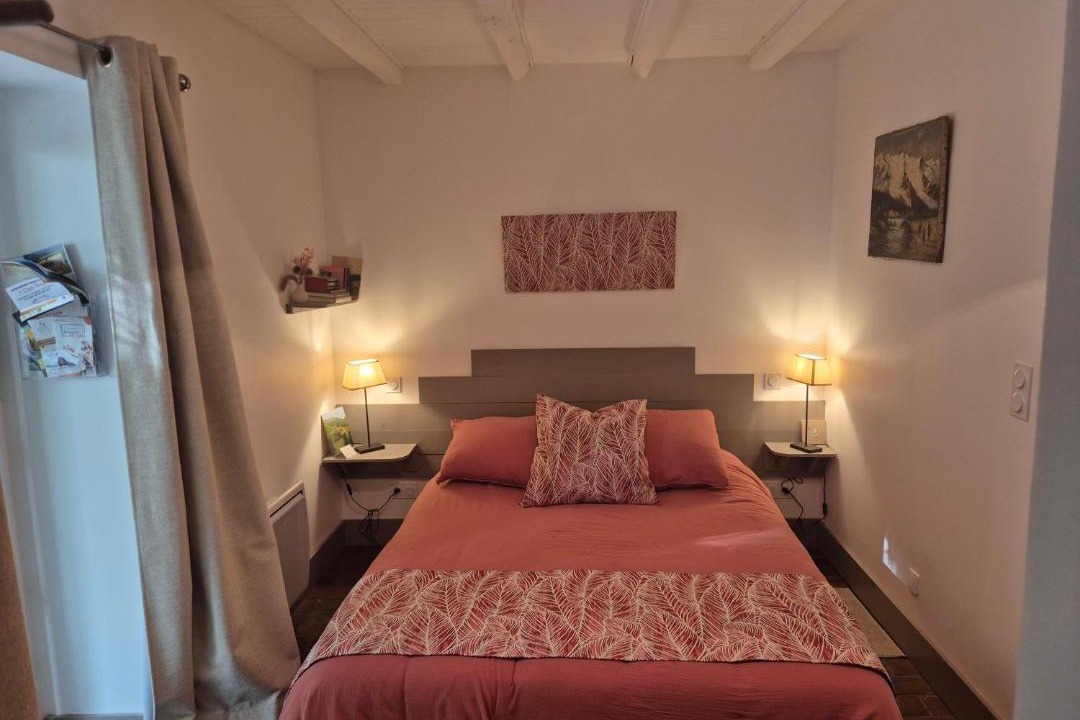 Photo of Bedroom in Les Repots