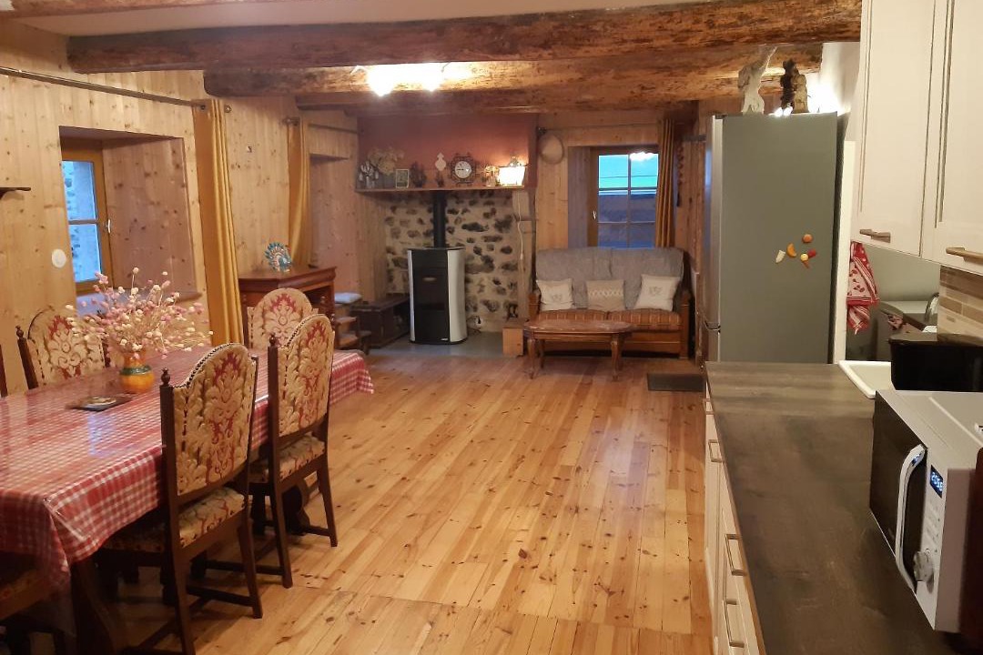 Photo of Kitchen in La Chaise-Dieu