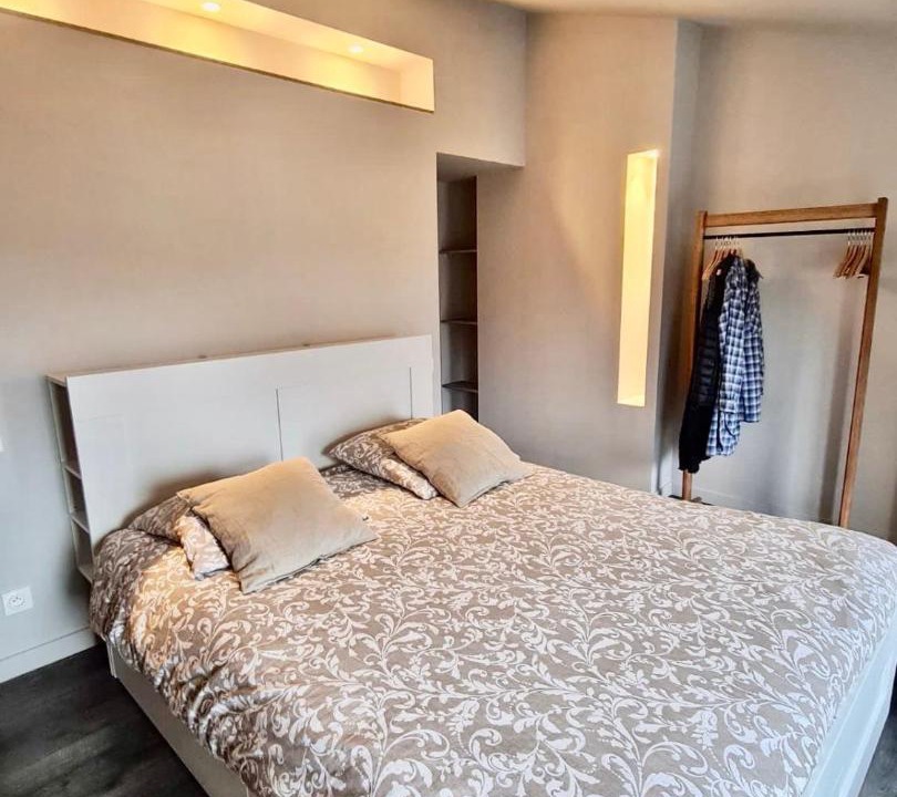 Photo of Bedroom in Billom