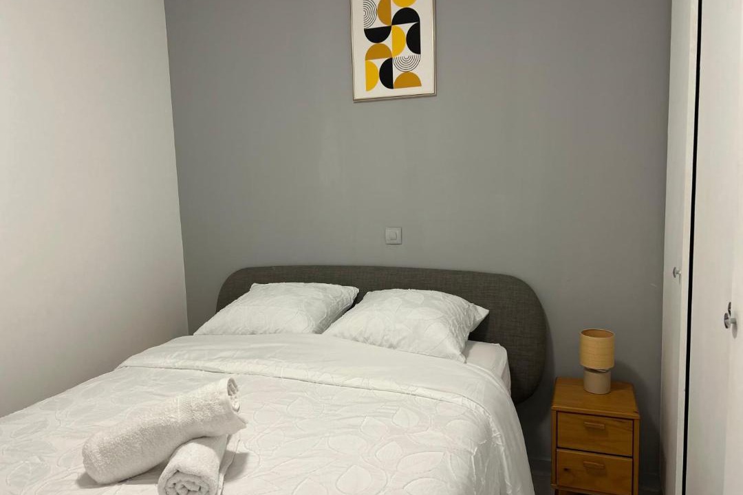 Photo of Bedroom in Plateau — Pyramide