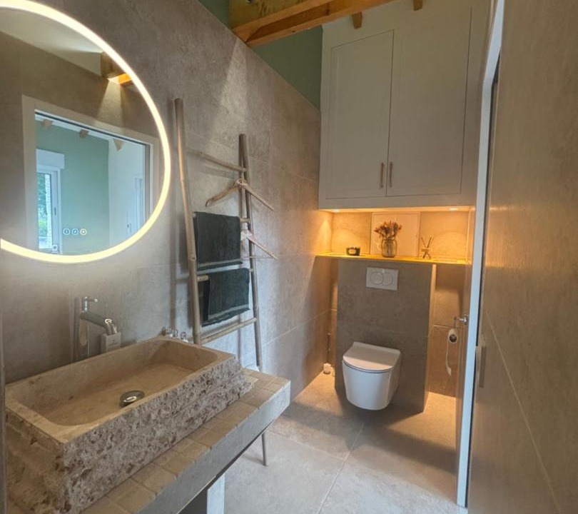 Photo of Bathroom in Angervilliers