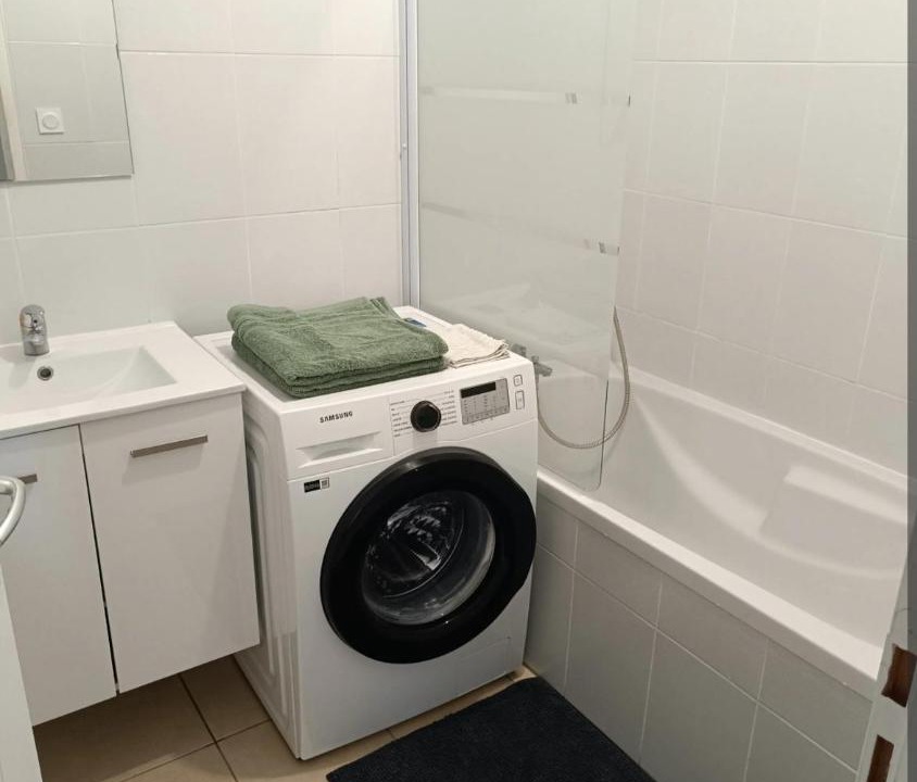 Photo of Bathroom in Pratz