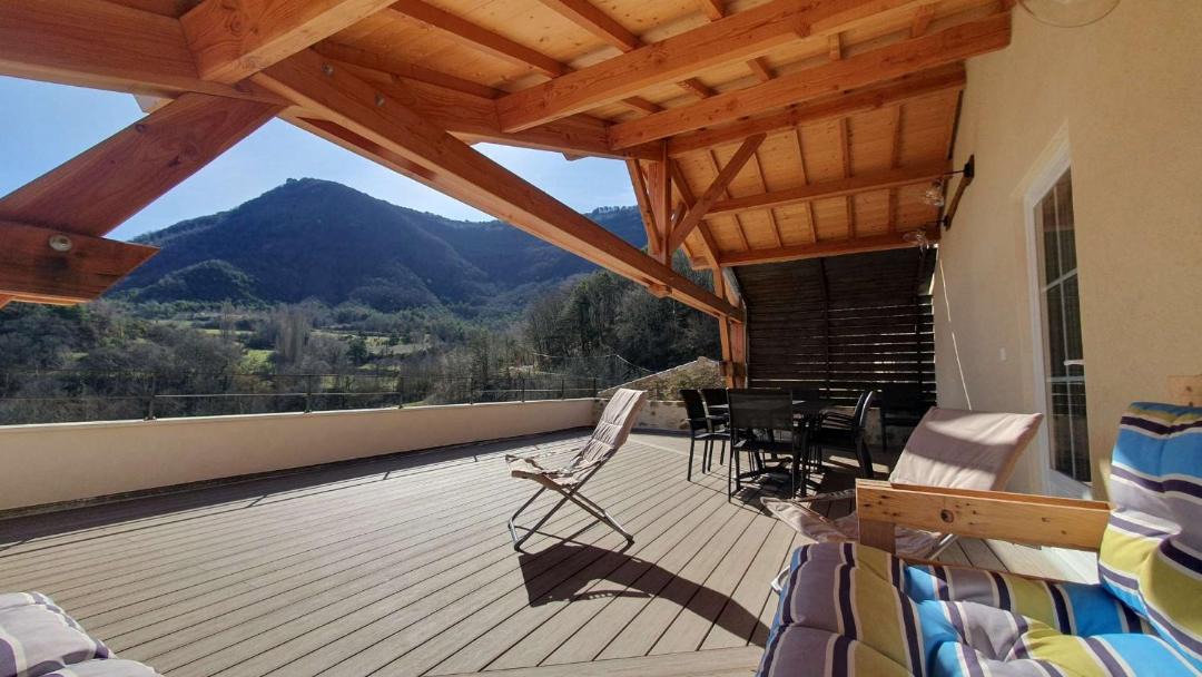 Photo of Patio Balcony in Truinas