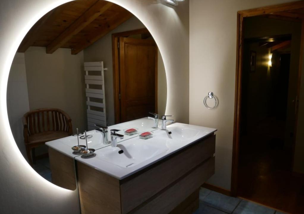 Photo of Bathroom in Pont-de-Barret