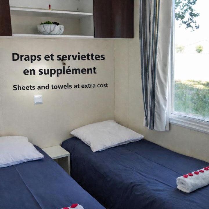 Photo of Others in Saint-Usage