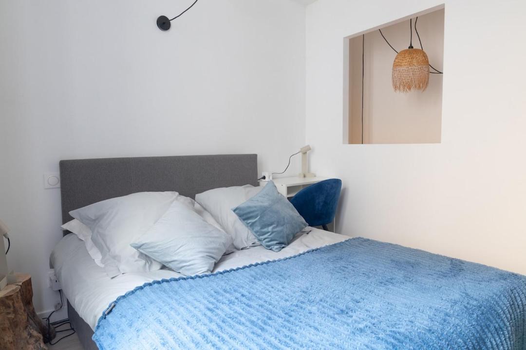 Photo of Bedroom in Saint-Vallier
