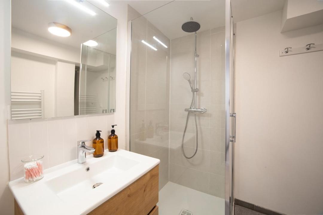 Photo of Bathroom in Saint-Vallier